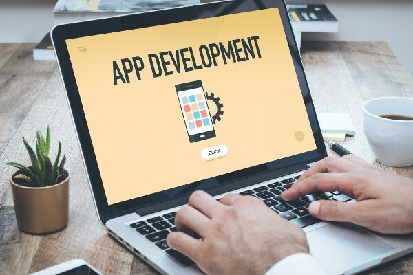 App Builder Report: AI and ML Skills Are Make or Break for Developers