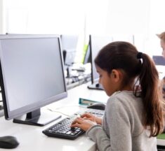Intel Promotes Responsible AI Through U.S. Education Partnership