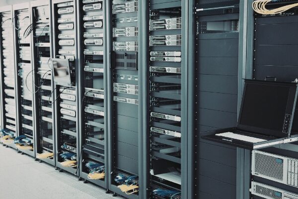 Aranya and ClusterdOS Scales AI Inference with Hydra Host Partnerships