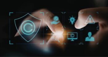 CIOs' and CISOs'